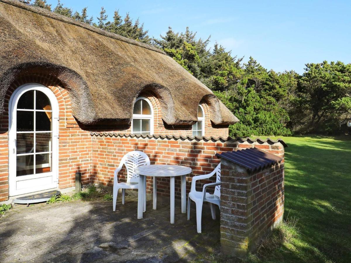 Three-Bedroom Holiday Home In Lokken 1 Экстерьер фото